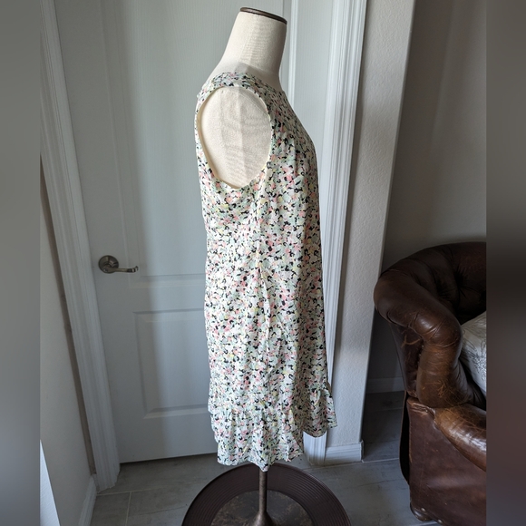 Maternity Summer Mini Dress - Picture 5 of 6